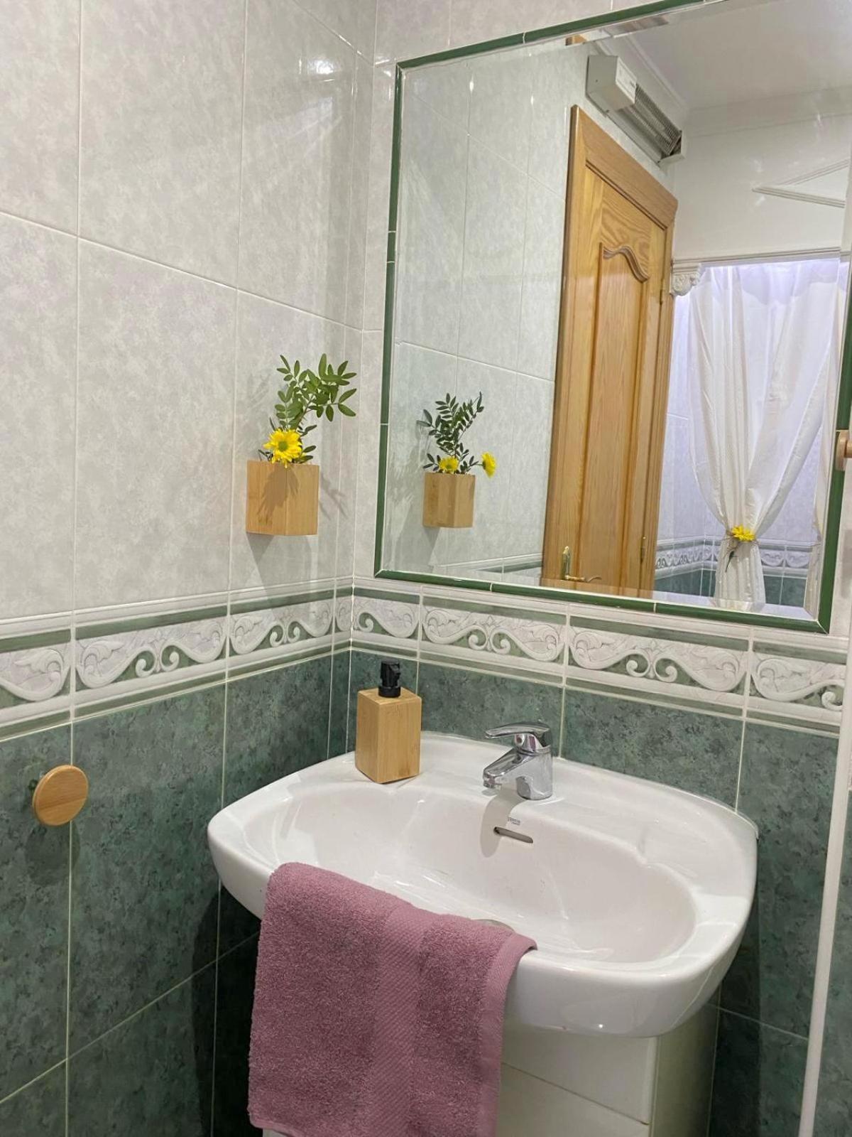 Apartamento Home Stagging New Life Granada Exterior foto